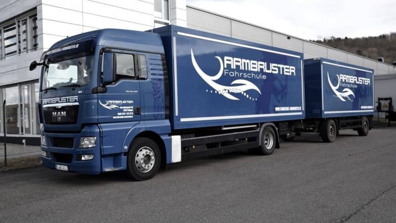 CE – LKW mit Anhänger